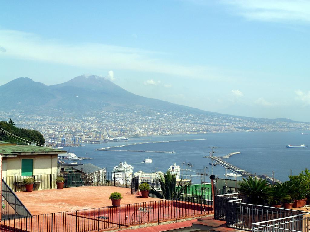 Una Terrazza Sul Golfo Napoli Ngoại thất bức ảnh